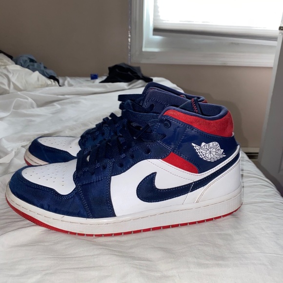 Jordan 1 mid USA - Picture 3 of 4